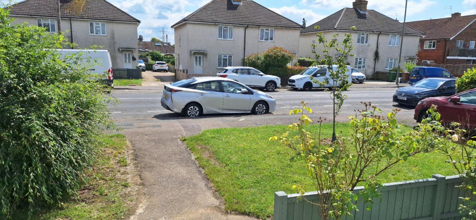 New 3 Bedrooms Flat In Ashford Near Heathrow Exterior foto