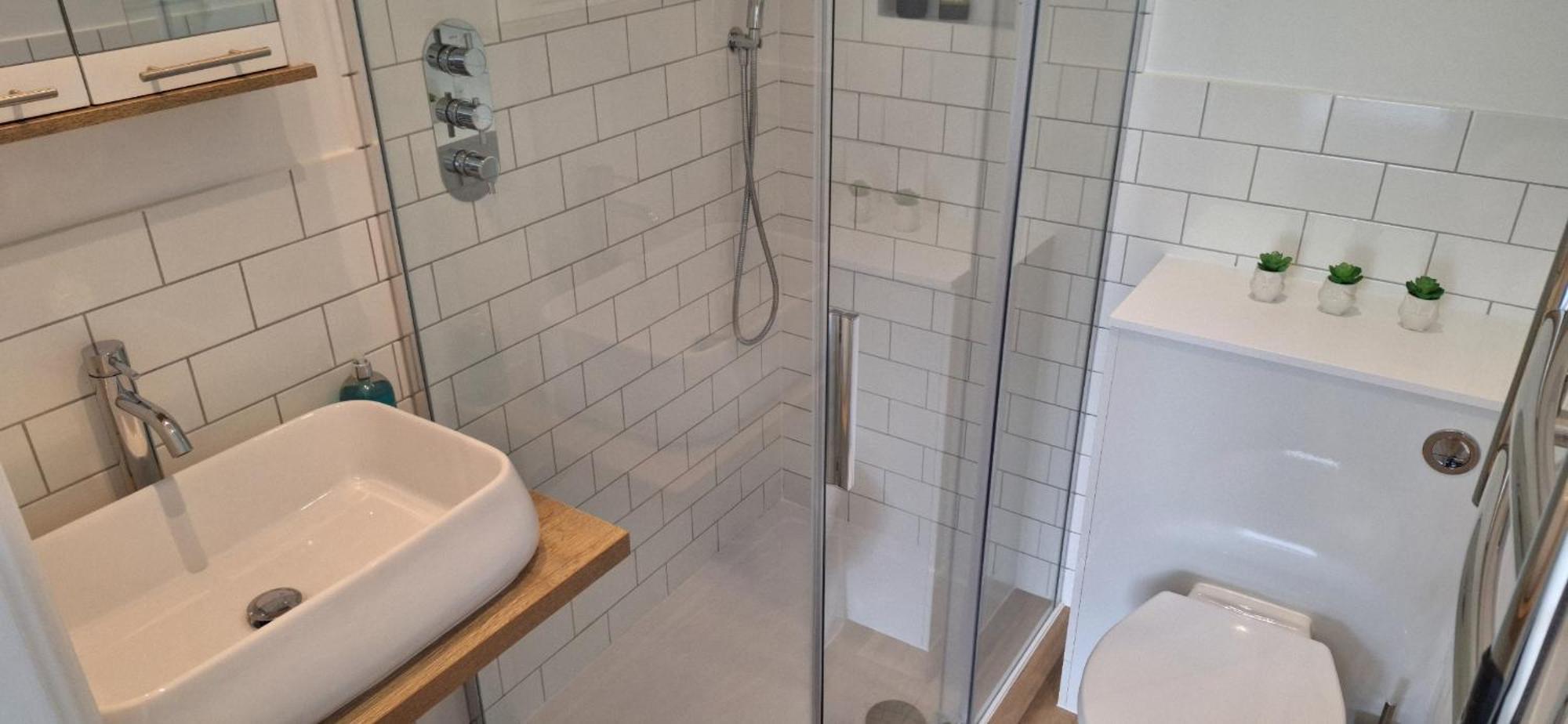 New 3 Bedrooms Flat In Ashford Near Heathrow Exterior foto
